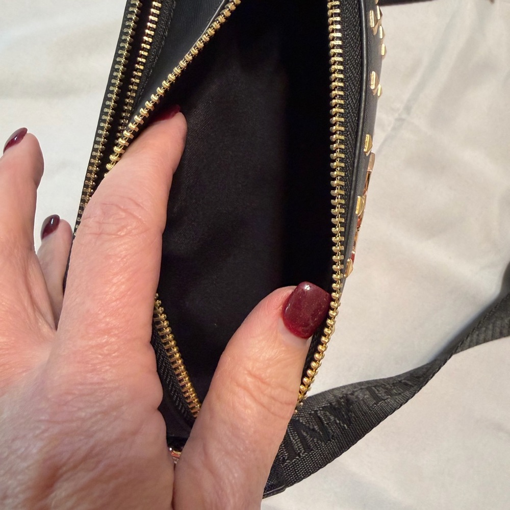 Valentino Orlandi Black Crossbody Bag - Picture 10 of 11
